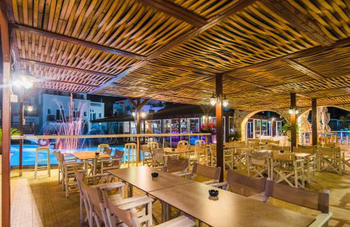 Yiannis Manos Hotel Resort - Foto 30