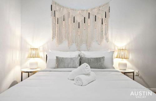 Spiral Stairs to Loft Bedroom Balcony with Shade - Foto 27