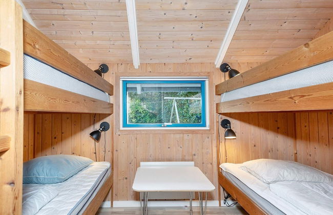 8 Person Holiday Home in Skals - Foto 17