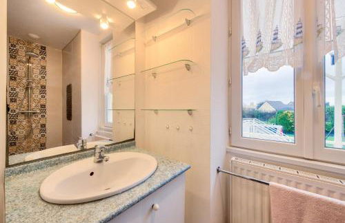 800m plage - grande maison pour 6 avec billard - Foto 11