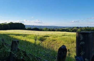 Stunning Barn with Hot Tub on a Secluded Farm - Foto 26