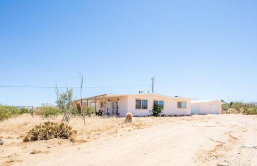Flamingo Ranch - Dreamy Desert Design with Hot Tub home - Foto 22