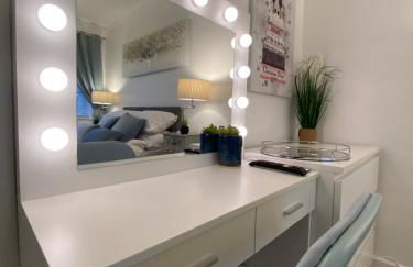 NEW…THE HOTTUB HOUSE BLACKPOOL PLEASURE BEACH - Photo 38