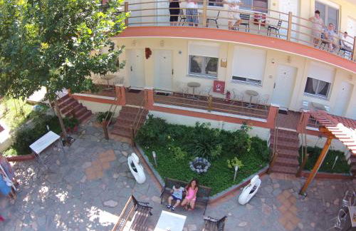 Anestis Studios - Photo 35