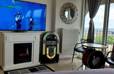 SUITE-XXI City View Hotelturm Augsburg - Foto 27