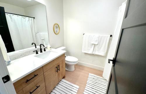 New 3BR Home w Garage Near BYU-Idaho - Foto 17