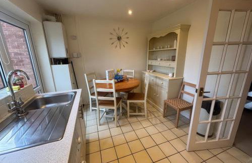 Cosy 2bed house in Oxford, sleeps 4 and a baby - Foto 7