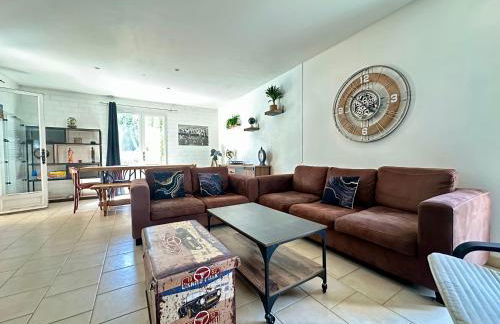 Villa FURGY - Climatisation et parking - Foto 9