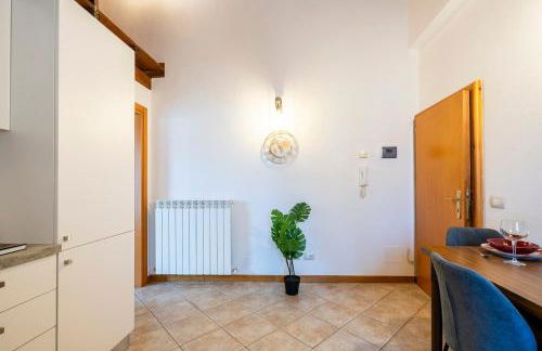 New with private parking, 5 min to the lake, WiFi - Foto 6