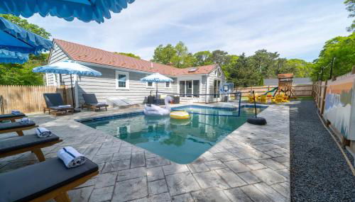 Cape Cod heated Pool, Putting Green, Speak Easy, Game room, - Foto 2