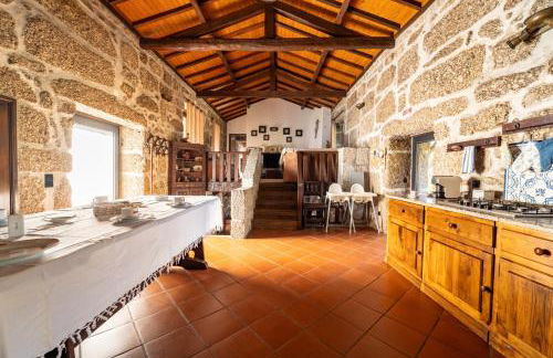 Casa do Souto Vieira do Minho - Casa Rural com piscina by House and People - Foto 13