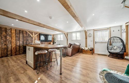 Countryside Barn with Hot Tub in New Forest - Foto 10