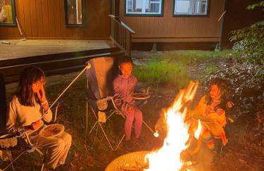 Paradise Uncovered Chalet Near Lake - Foto 35