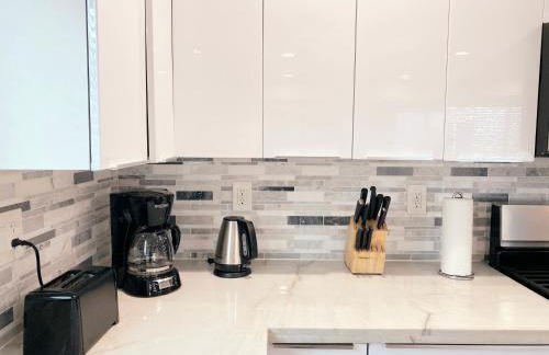 Modern 3BR Home in Mid-City - Photo 14