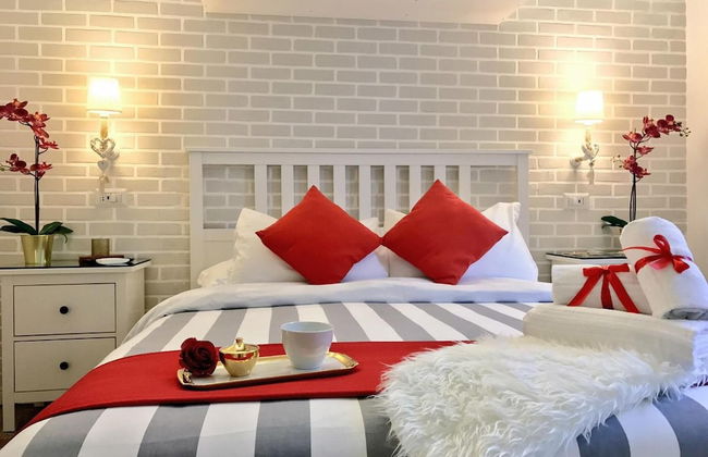 Moonlight Inn Guest House - Photo 10