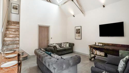 Milkmaid's Barn - Photo 3