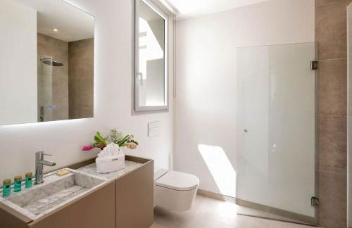 Luxury Villa Alma Pool, Garden & Parking - Foto 45