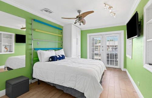 Paradise Cove - Waterfront Private Pool Home, 2 Mins to Open Gulf, 60' Dock - Foto 24