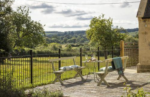 The Old Mission Church - Photo 5