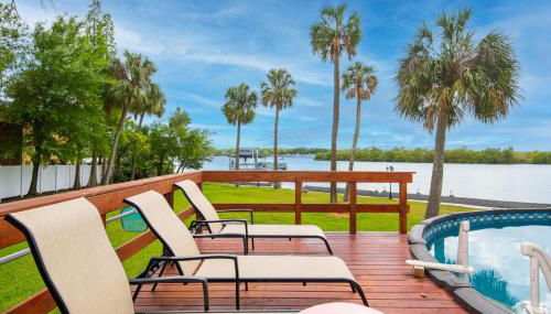 Huge Waterfront Mini-Resort w Gym, Dock & Pool - Foto 5