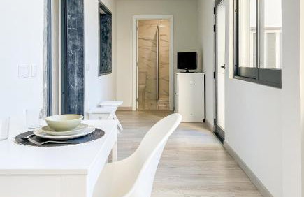 Loulé Sunny Retreat by LovelyStay - Photo 9