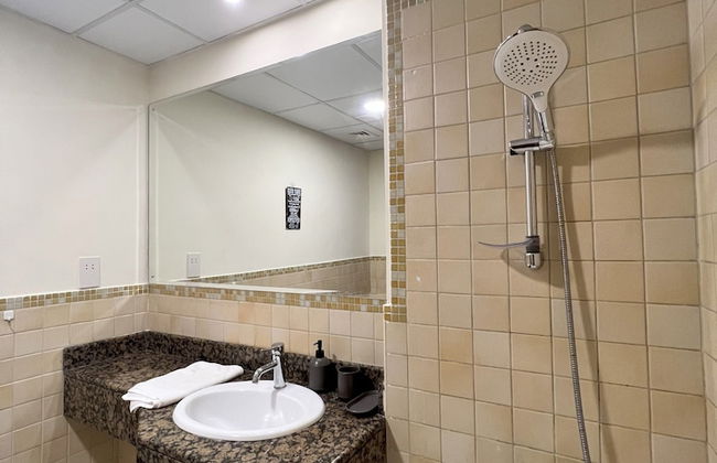 Robin Beach Hostel JBR - Photo 27