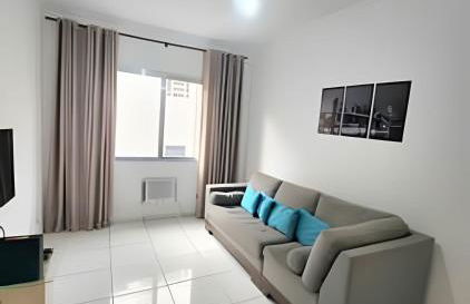 Ótimo APTO-Uma Quadra da Praia no bairro do Boqueirão em Santos - Foto 9