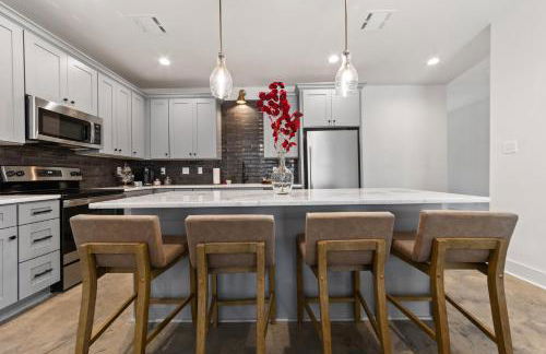 Basin House 2 King Beds 70in TV Fast WiFi - Foto 10