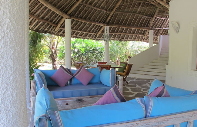 Deluxe Villa With Garden / Pool With Service Staff 150mt From the sea - Foto 18