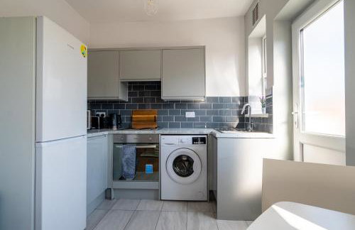 Elmcroft Apartment - 10 Mins Walk to Woking Town Centre - Foto 11