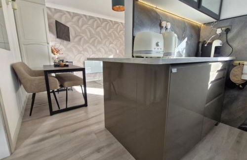 Home on the Broads Just Renovated - Foto 1