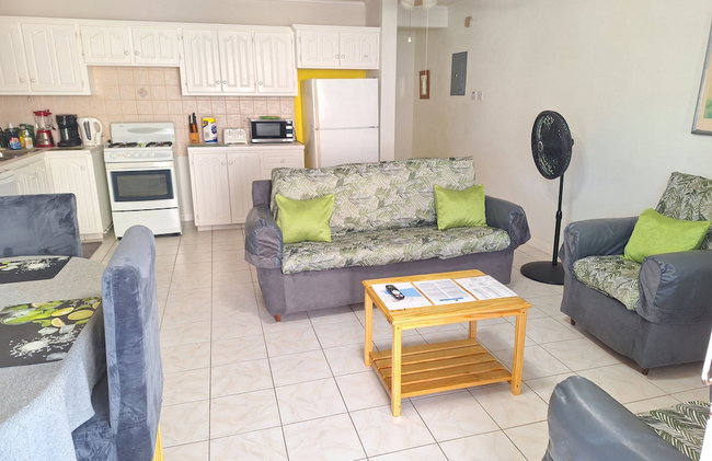 Cumber's Tropical Apartments - Foto 45