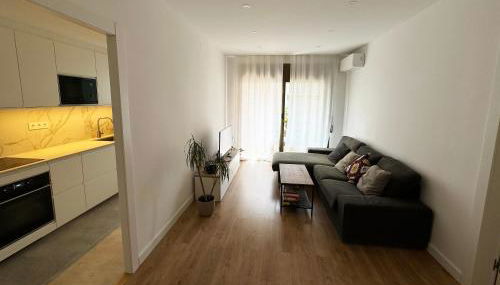 Barcelona a 20 minutos en piso reformado y soleado - Photo 5