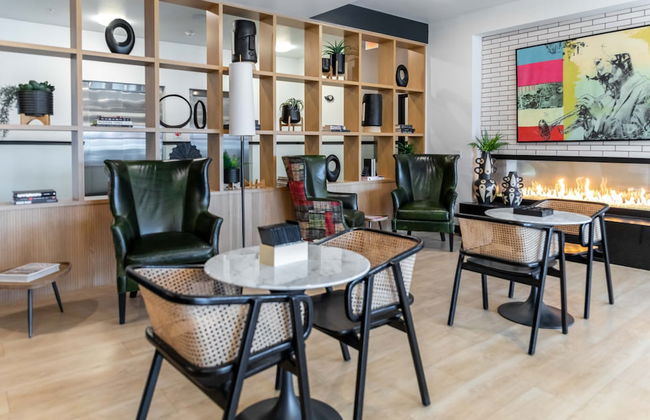 Brand New Suite in Kansas City - Photo 49