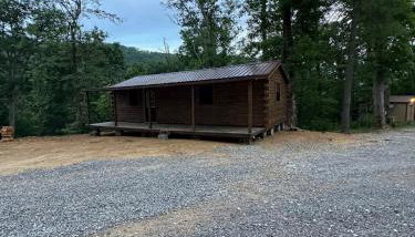 Hana Cabin sleeps 5 near Windrock general store - Foto 3