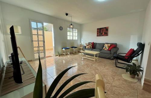 Alquilaencanarias Llano del Camello - Foto 1