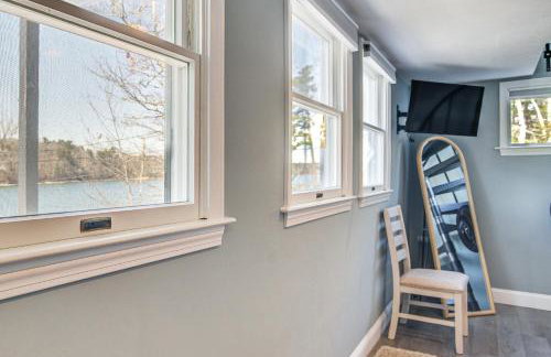 Swim and Fish On-Site! Waterfront Cape Cod Cottage - Foto 8