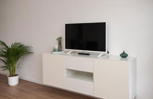 KELLER APARTMENT l 10C - Photo 18