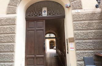 Ca' Spadoni, centro storico, piano terra, ingresso indipendente, teatro, parcheggio, - Foto 46