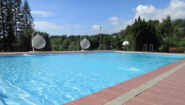 Sinar Express Villa - Foto 5, Piscina