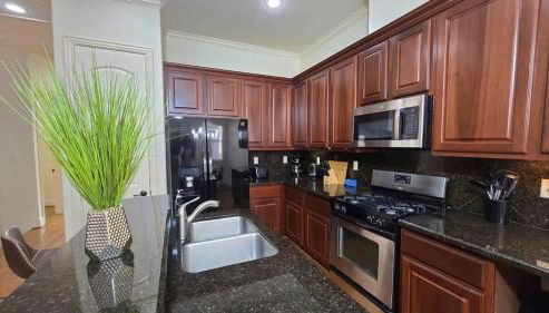 Game & Soak Retreat 3BR Private Jacuzzi Pool Table - Foto 5