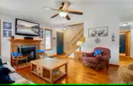 Sandy beach water toys great dock - Foto 11