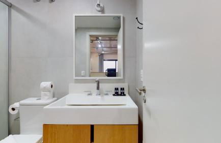 Charlie em POA - Studio Moderno com Coworking e Lavanderia - Foto 44