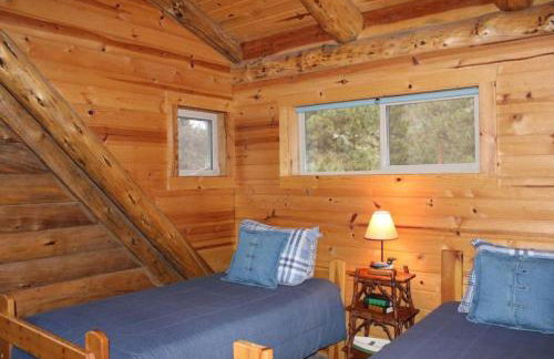 Peaceful Waterfront Log Cabin near Crater Lake National Forest, Oregon - Foto 53