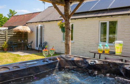 The Old Cottage Aberporth - Photo 1