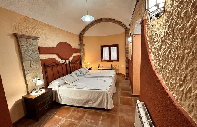 Cuevas la Granja - Foto 55