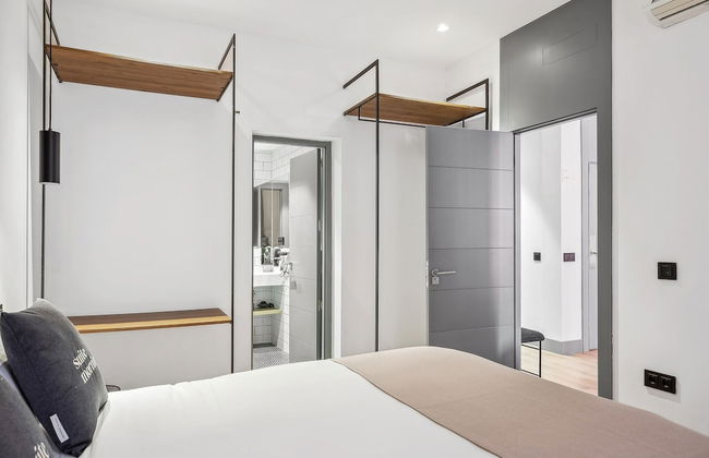 Limehome Madrid Calle de Santa Ana - Photo 12