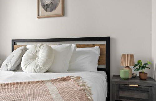 W208 Luxury Spacious 2Bd Condo In DT Minneapolis, Minutes From Minneapolis Convention Center & US Bank Arena - Foto 39