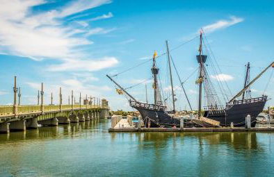 Island Suite - Walk to Downtown! - Foto 19