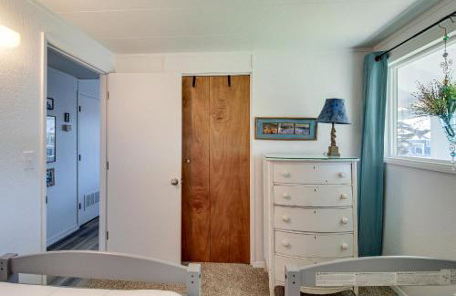 Central Bandon Retreat with Deck Less Than 1 Mi to Beach! - Photo 21